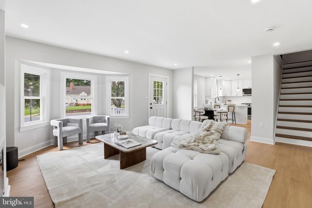 805 LANGLEY DR, Silver Spring, MD 20901