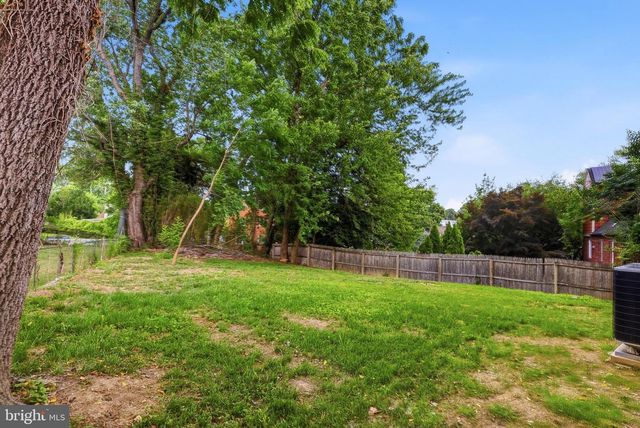 805 LANGLEY DR, Silver Spring, MD 20901