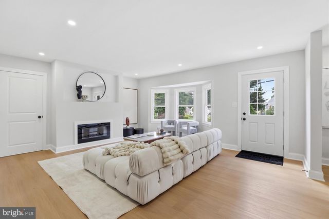 805 LANGLEY DR, Silver Spring, MD 20901
