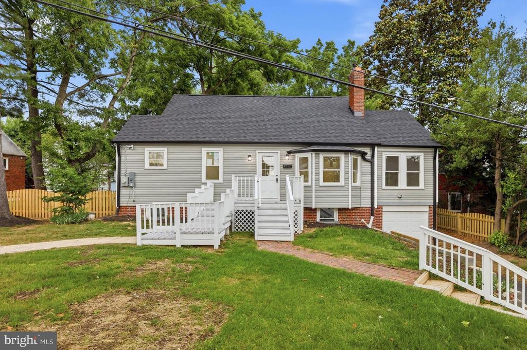 805 LANGLEY DR, Silver Spring, MD 20901