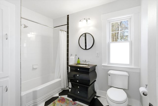 1508 River Road, Manchester, NH 03104