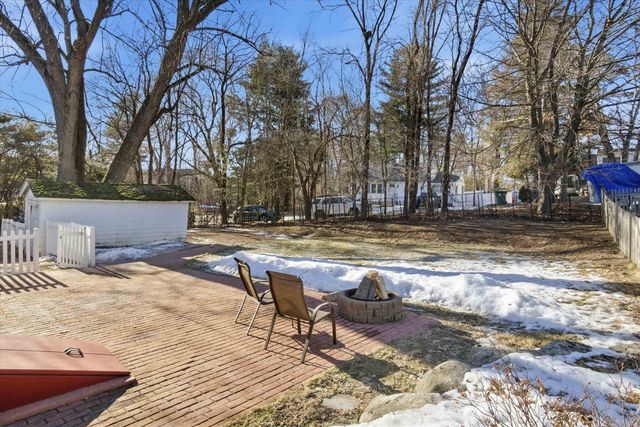 1508 River Road, Manchester, NH 03104