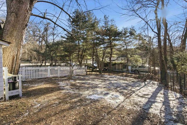 1508 River Road, Manchester, NH 03104