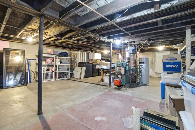 1508 River Road, Manchester, NH 03104