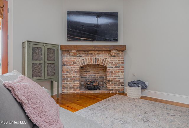 309 Royal Pond Circle, Flowood, MS 39232