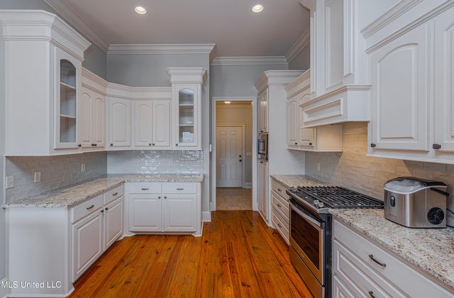 309 Royal Pond Circle, Flowood, MS 39232