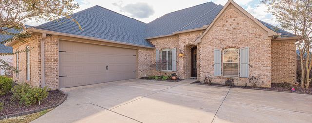 309 Royal Pond Circle, Flowood, MS 39232