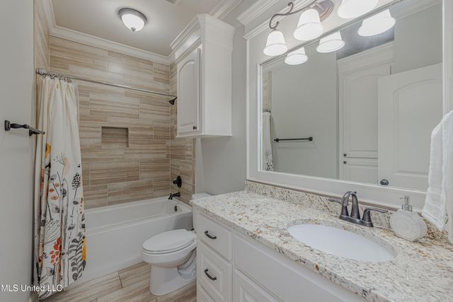 309 Royal Pond Circle, Flowood, MS 39232