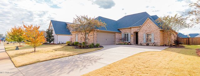 309 Royal Pond Circle, Flowood, MS 39232