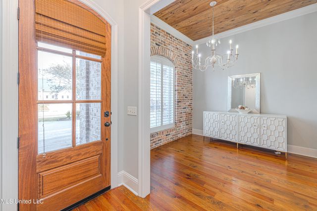 309 Royal Pond Circle, Flowood, MS 39232