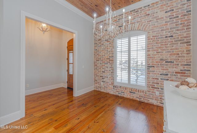 309 Royal Pond Circle, Flowood, MS 39232