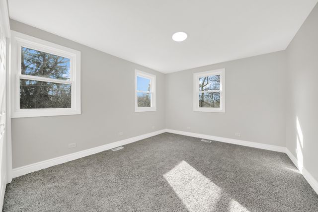 14222 Long Avenue, Midlothian, IL 60445