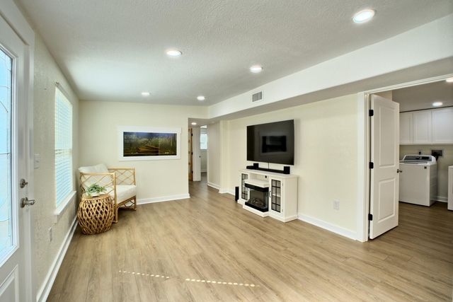 142 Apple Drive, Burkeville, TX 75932