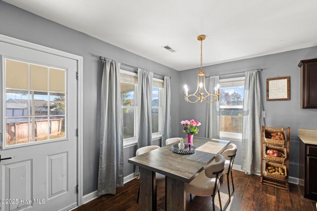 135 Rosemary Avenue, Hubert, NC 28539