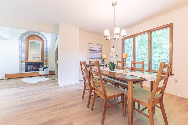 2401 Placid Way, Ann Arbor, MI 48105