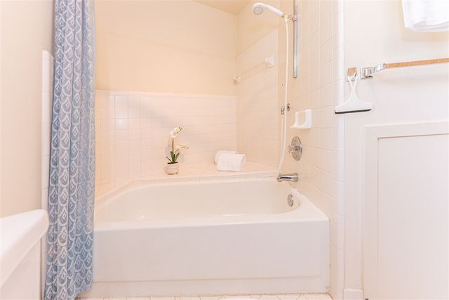 2401 Placid Way, Ann Arbor, MI 48105