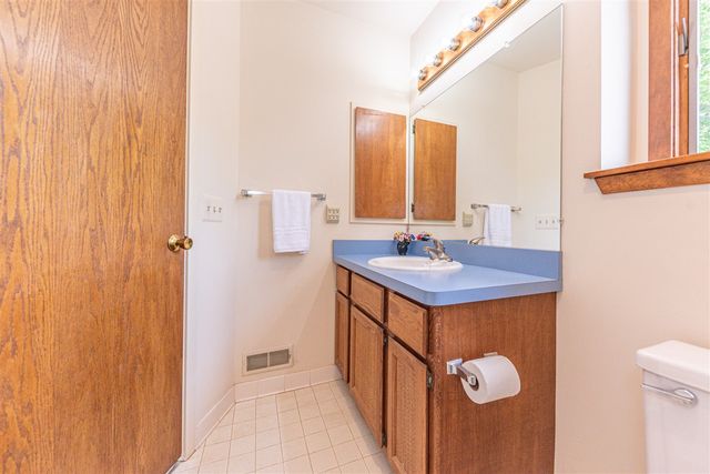 2401 Placid Way, Ann Arbor, MI 48105