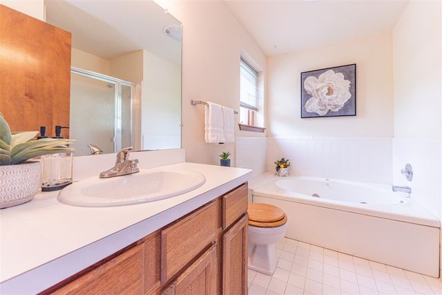 2401 Placid Way, Ann Arbor, MI 48105