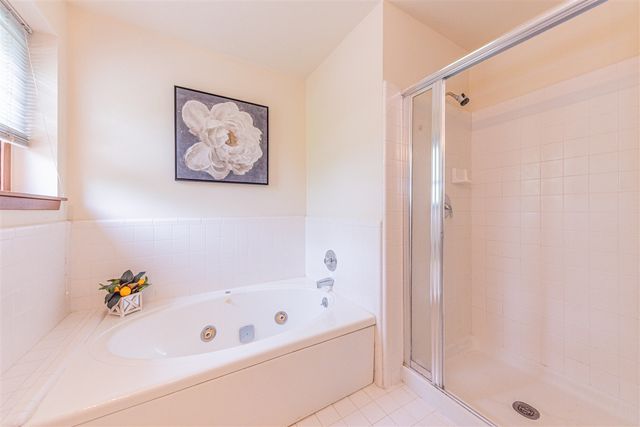 2401 Placid Way, Ann Arbor, MI 48105