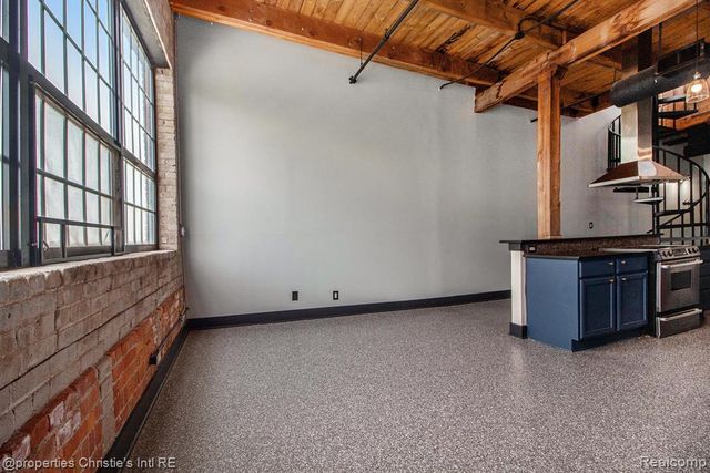 6533 E Jefferson 427, Detroit, MI 48207