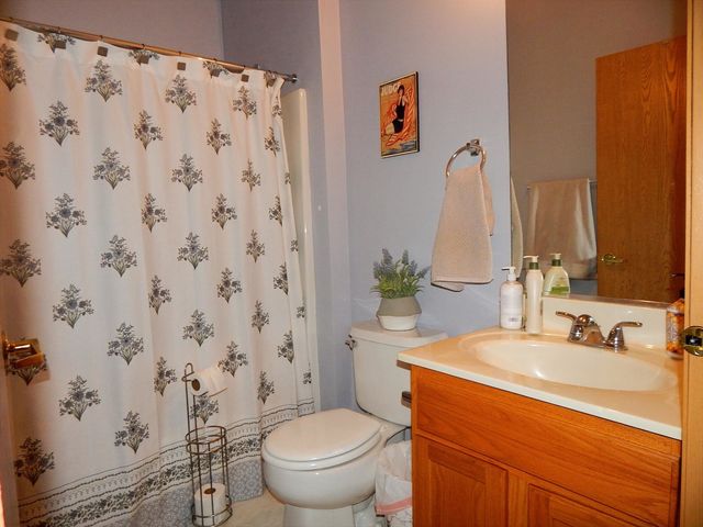 11645 River Terrace Lane, Huntley, IL 60142
