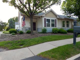 11645 River Terrace Lane, Huntley, IL 60142