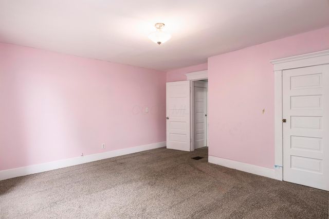 174 Boyleston Avenue, Newark, OH 43055