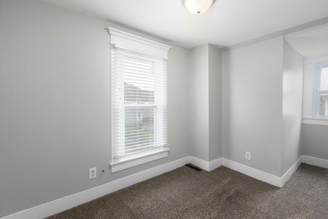 174 Boyleston Avenue, Newark, OH 43055