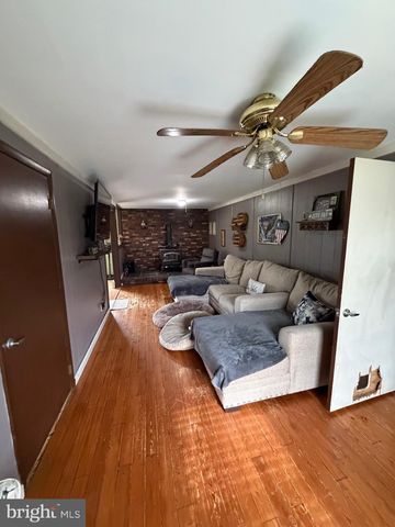 425 SAN FRANCISCO AVE, Egg Harbor City, NJ 08215