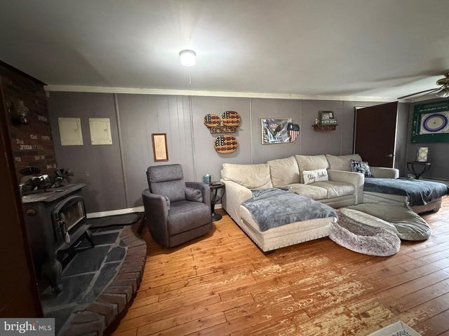 425 SAN FRANCISCO AVE, Egg Harbor City, NJ 08215