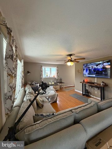 425 SAN FRANCISCO AVE, Egg Harbor City, NJ 08215