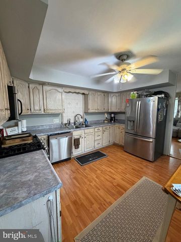 425 SAN FRANCISCO AVE, Egg Harbor City, NJ 08215