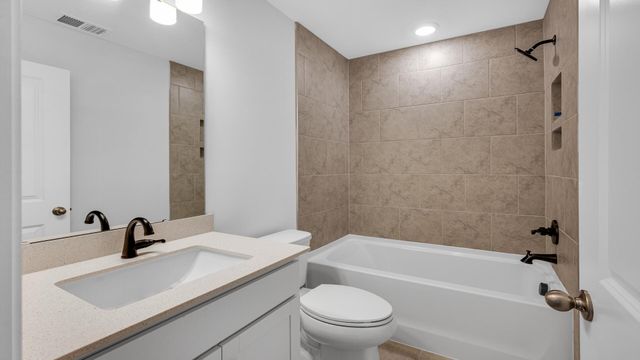437 Cadbury Loop, Summerville, SC 29486
