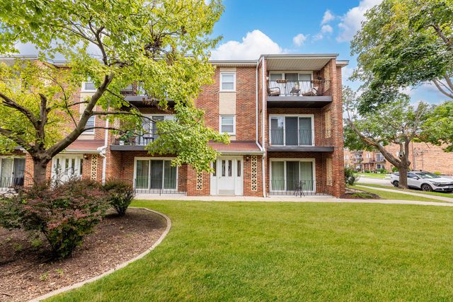 6416 W 64th Place 3A, Chicago, IL 60638