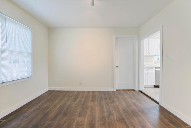 20140 Auten Road, South Bend, IN 46637