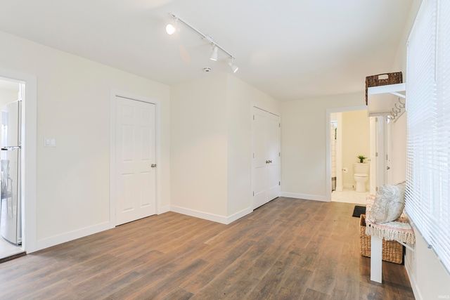 20140 Auten Road, South Bend, IN 46637