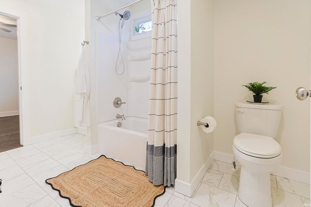 20140 Auten Road, South Bend, IN 46637