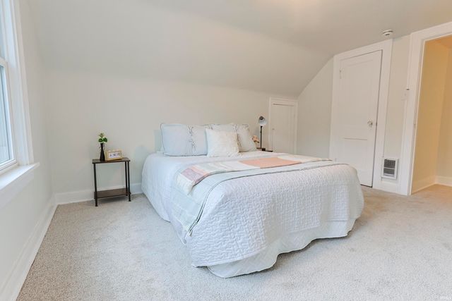 20140 Auten Road, South Bend, IN 46637