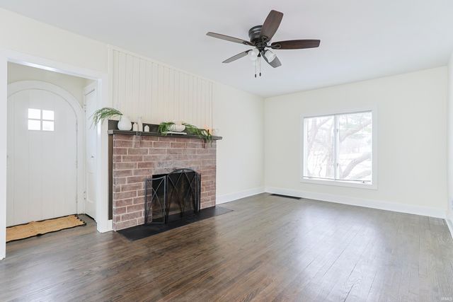 20140 Auten Road, South Bend, IN 46637