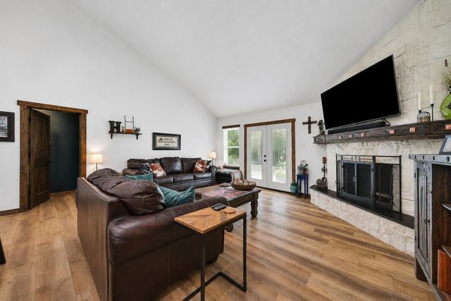 30906 Walnut Creek Road, Magnolia, TX 77355