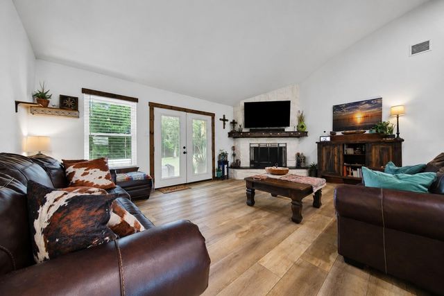 30906 Walnut Creek Road, Magnolia, TX 77355