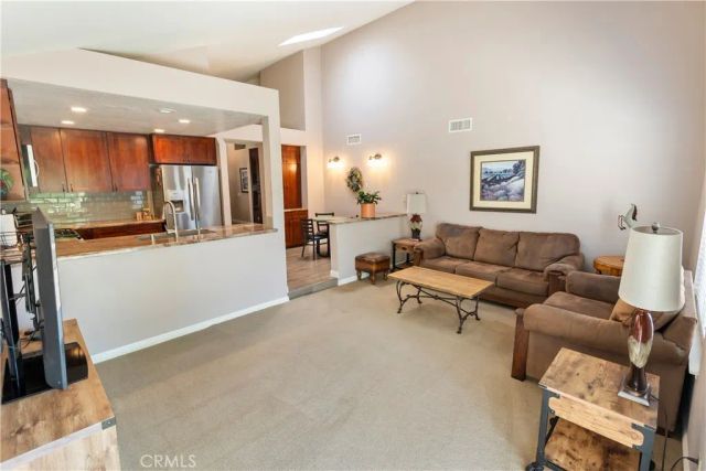 2651 Victoria Park, Riverside, CA 92506