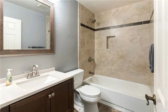 2651 Victoria Park, Riverside, CA 92506