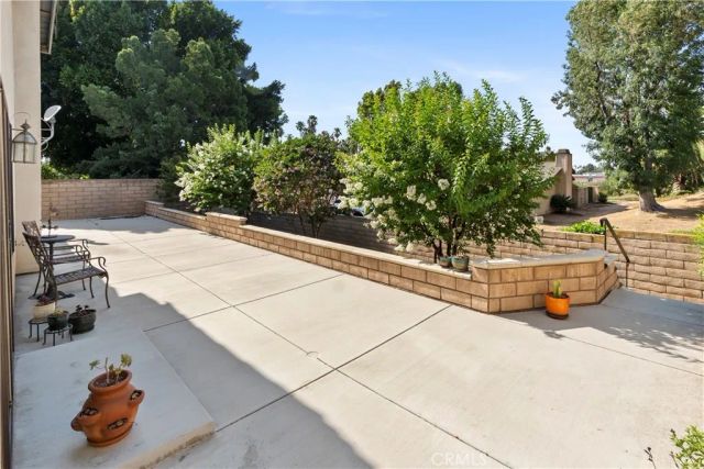 2651 Victoria Park, Riverside, CA 92506