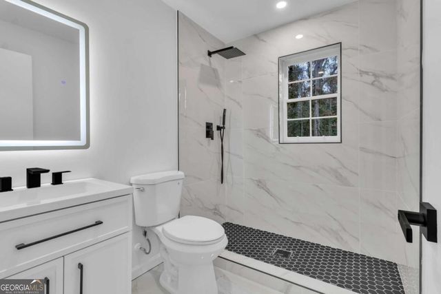 3296 Columbia Woods Drive, Decatur, GA 30032