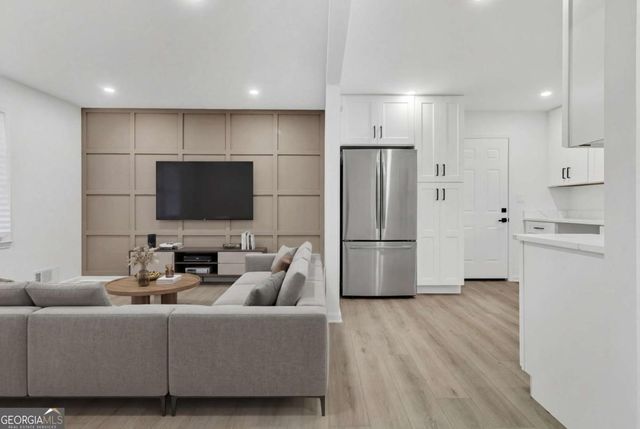 3296 Columbia Woods Drive, Decatur, GA 30032