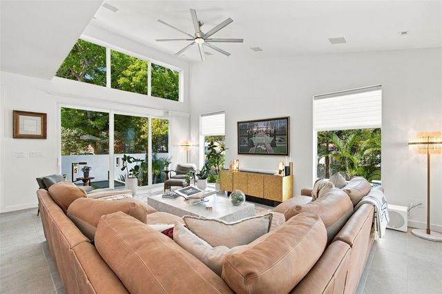 4440 POMPANO DRIVE SE, St Petersburg, FL 33705