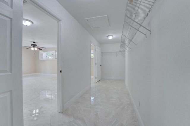 2220 NE 41st Street, Lighthouse Point, FL 33064