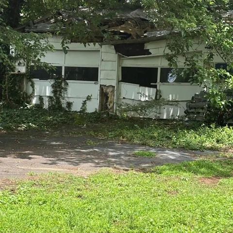 623 Dunton Circle SE, Smyrna, GA 30082