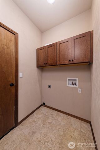 30 E Lilly Pond Lane, Shelton, WA 98584